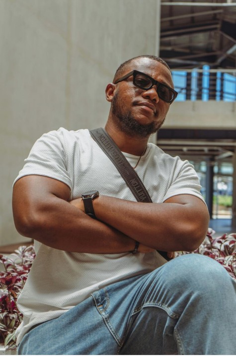 Smart D4 SIM and packaging